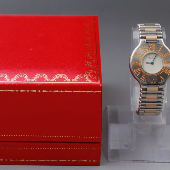 MINT CARTIER LADIES WATCH WITH ORIGINAL BOX - Picture 3 of 5